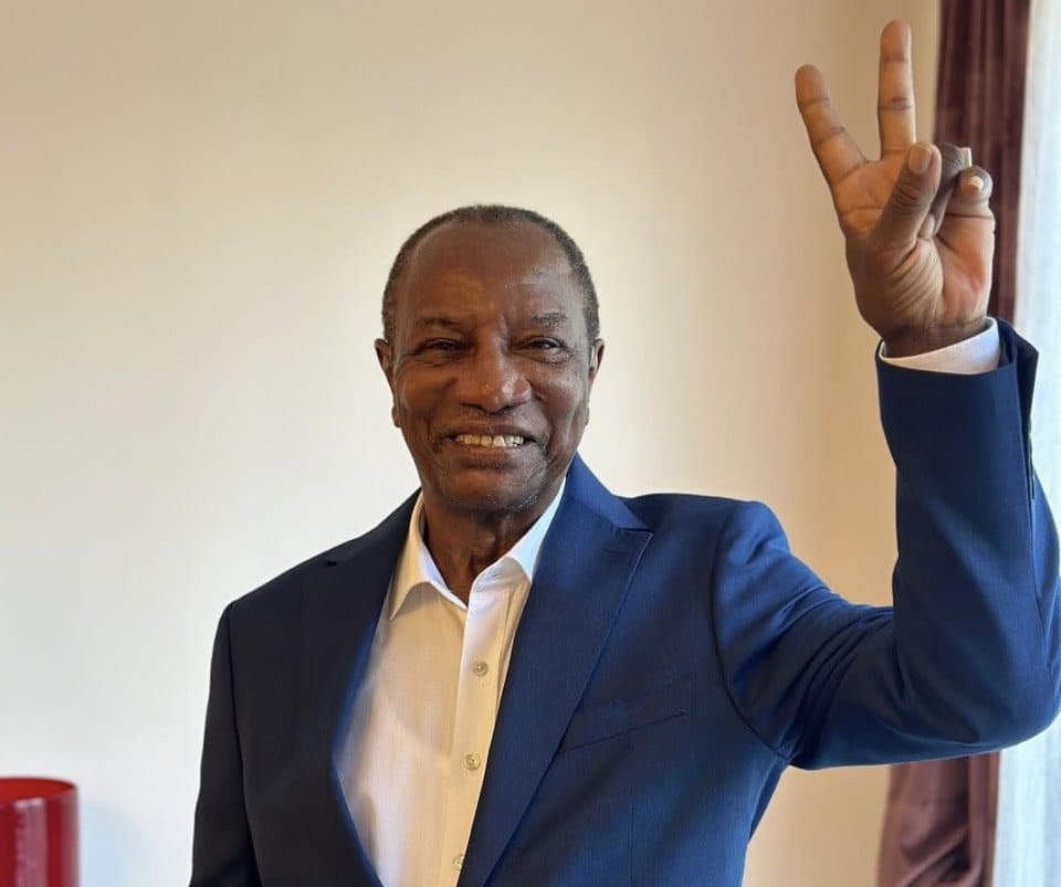 Alpha Condé ne décolère pas: « Toutes les forces politiques doivent se concentrer sur un seul objectif : arrêter ce coup d’État… »