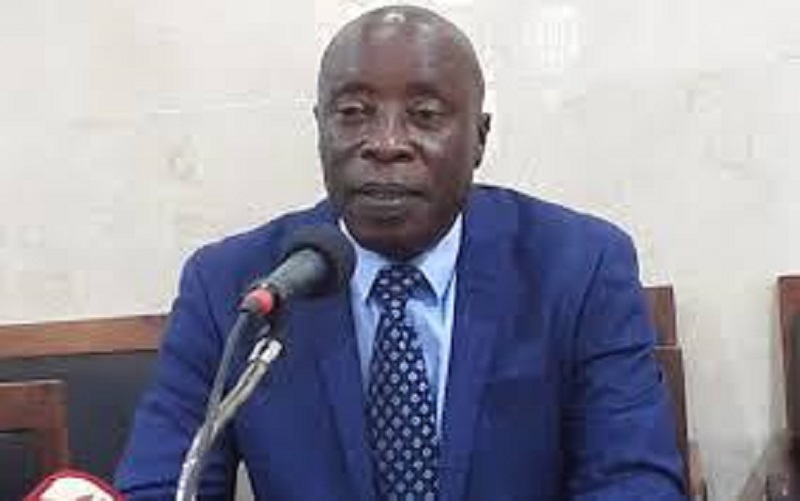 Justice: Paul Yomba Kourouma demande au chef de l’Etat de surseoir au départ des magistrats à la retraite pour cette année.