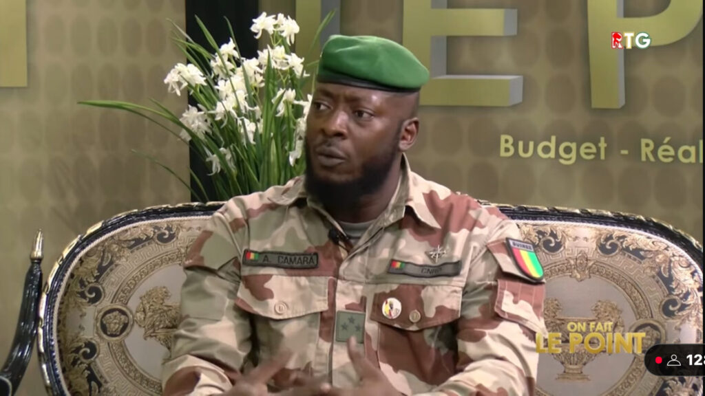 Général Amara Camara révèle 1078 cadres à la Présidence et justifie le budget de 649 milliards gnf en 2024.