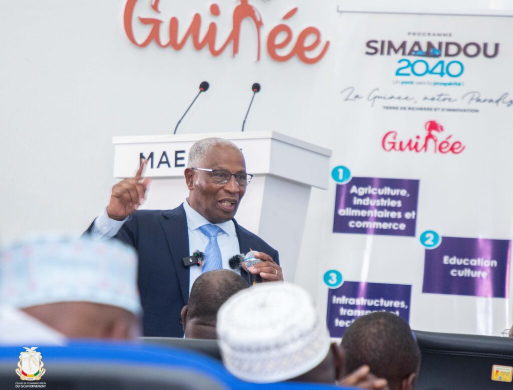 LE PREMIER MINISTRE AMADOU OURY BAH PRÉSENTE LES GRANDES LIGNES DES LETTRES DE MISSION ASSIGNÉES AUX MINISTRES (2025)